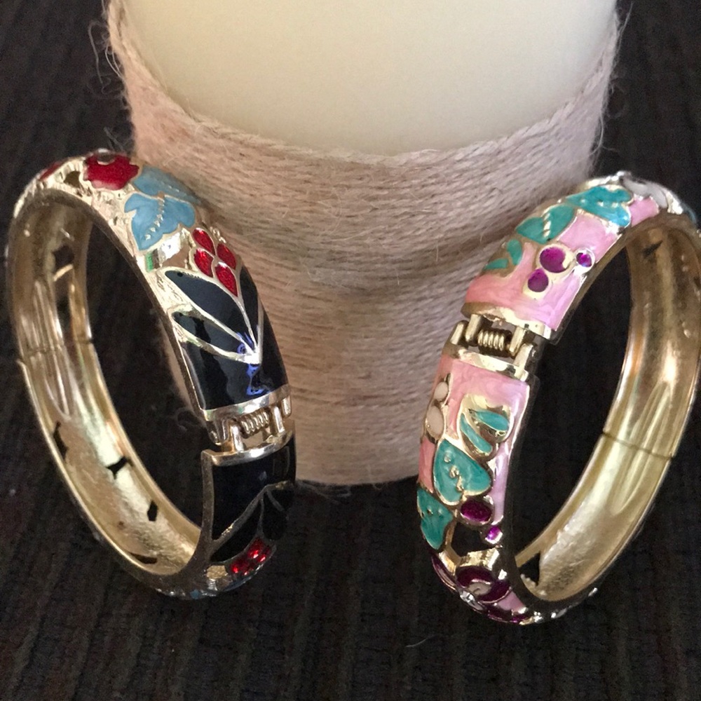 Set of bracelets